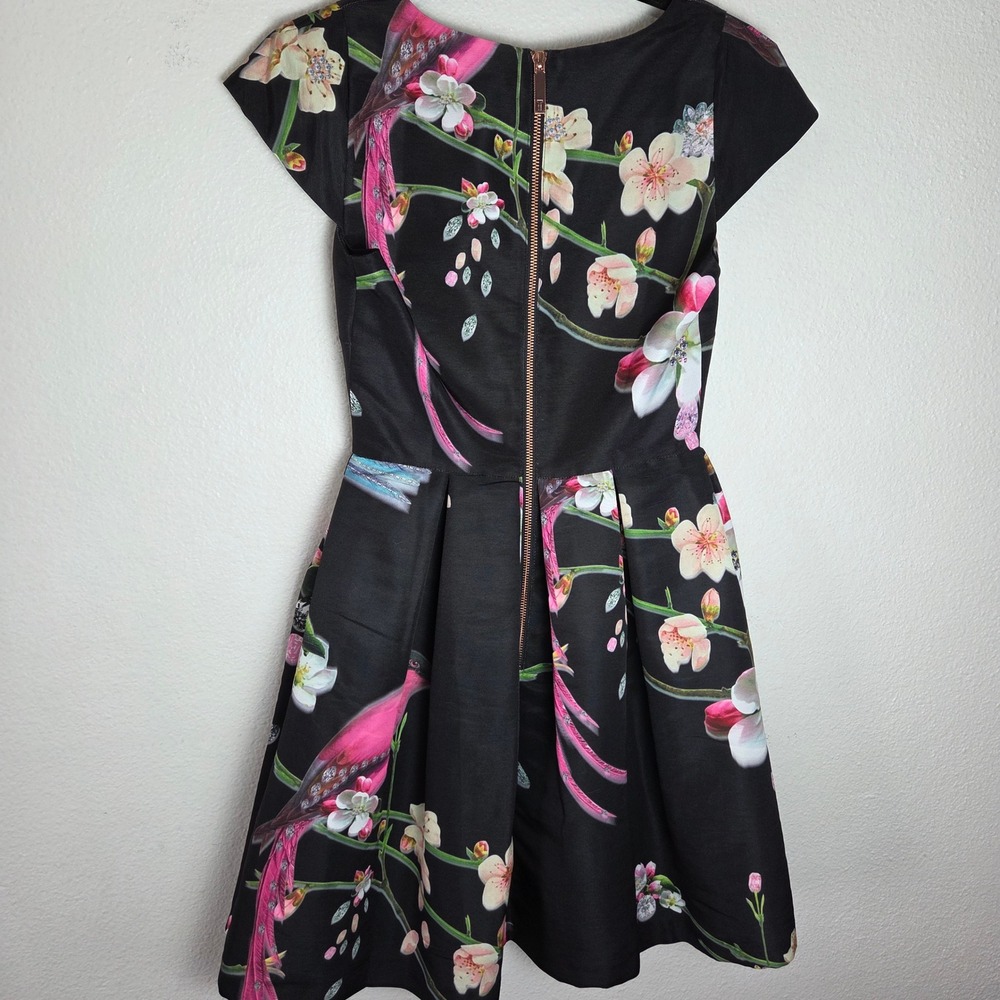 Ted Baker Fit Flare Skater Dress Cap Sleeve Floral Bird‎ Print Party - Picture 2 of 12